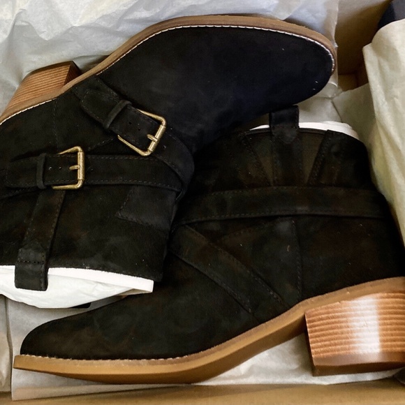 Cole Haan Jensynn Ankle Boots Black Suede Fashion Booties Block Heel Booties 8 - Picture 13 of 15